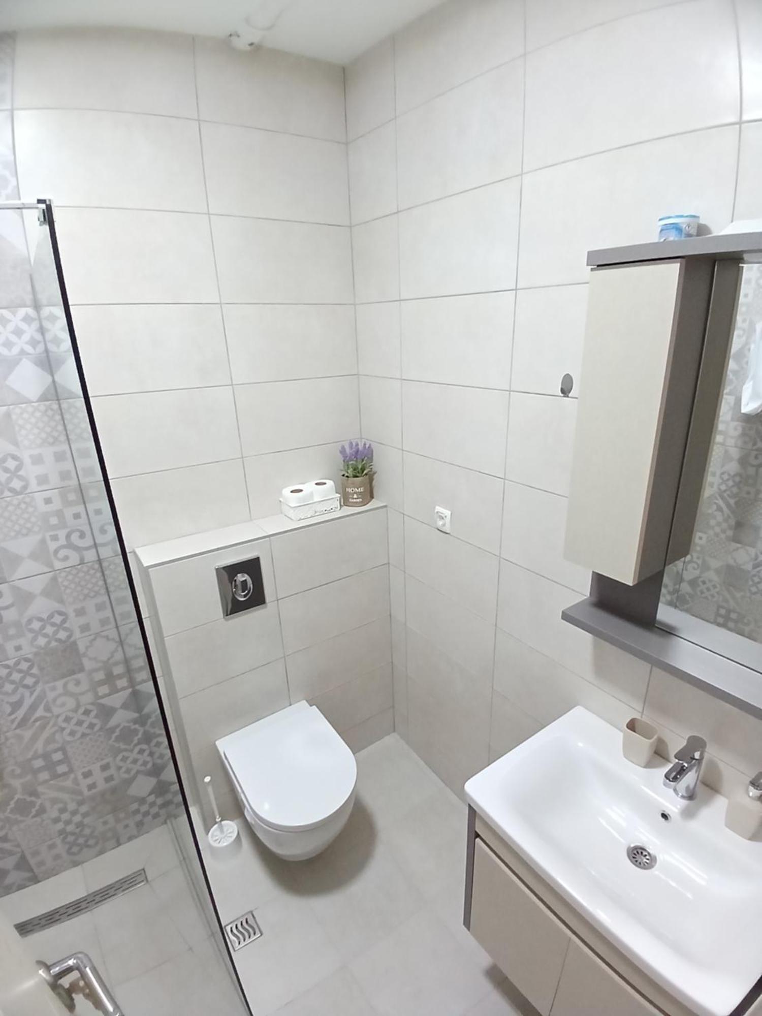Apartments Tiha Noc Котор Екстер'єр фото