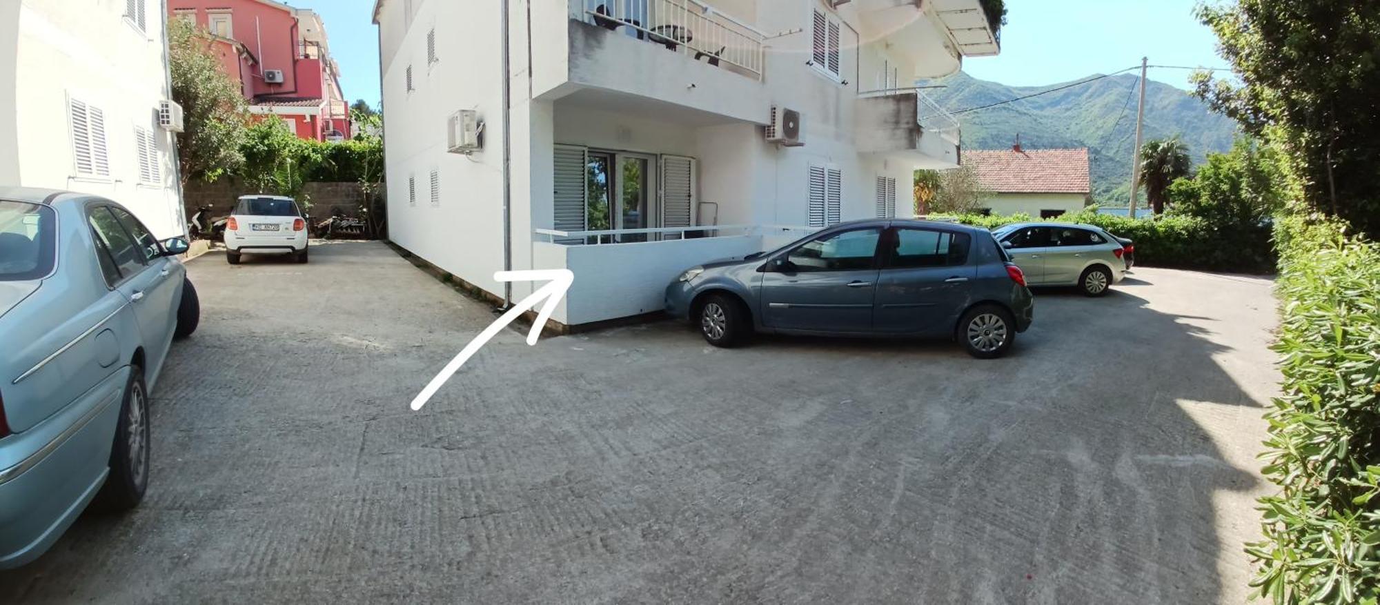 Apartments Tiha Noc Котор Екстер'єр фото